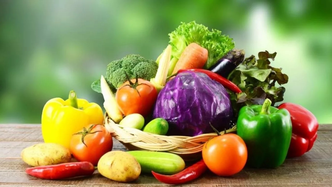 بار فروشی و سر درختی و صیفی جات محصولات کشاورزی ابراهیمی در ارومیه