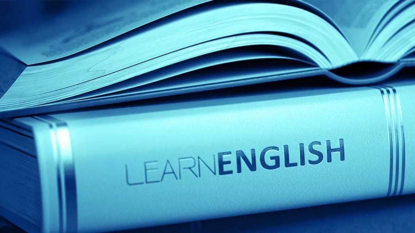مهمترین تفاوتهای مؤلف، مترجم و ویراستار