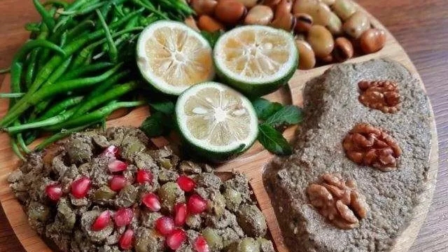 انواع چاشنی های غذایی مورد استفاده در گیلان