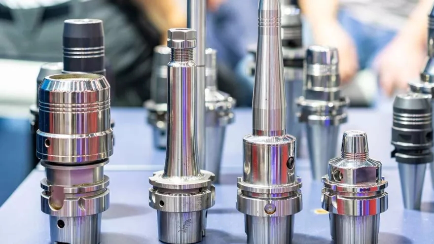دستگاه تراش سی ان سی CNC چیست و چه کاربردی دارد؟
