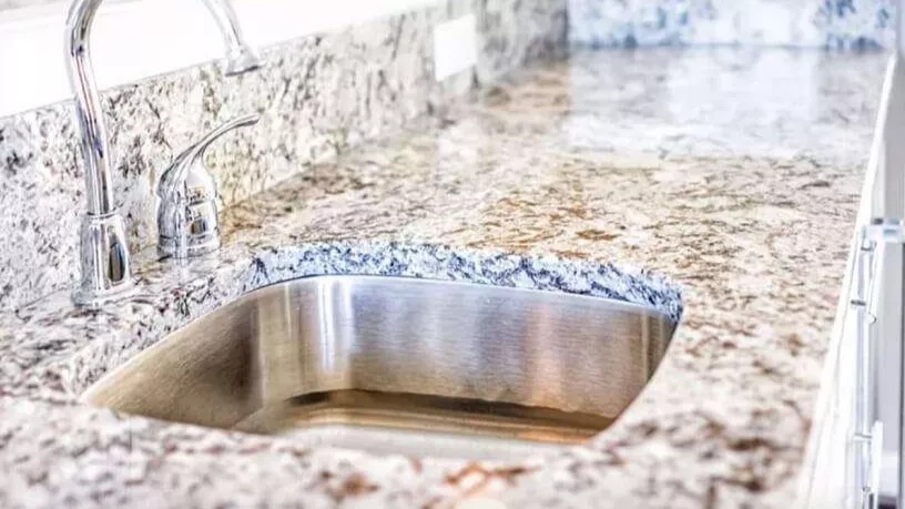 مقایسه سنگ گرانیت و سنگ کورین