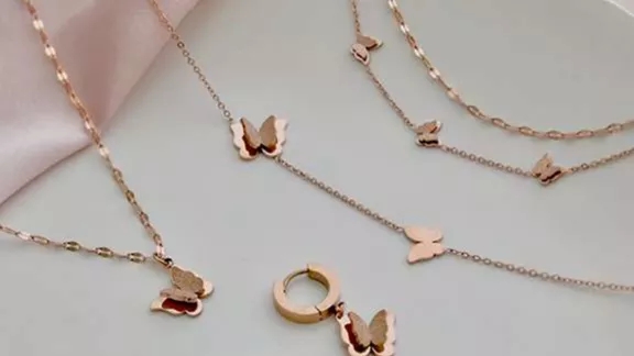 در چه شرایطی می توانیم از زیورآلات استفاده کنیم؟