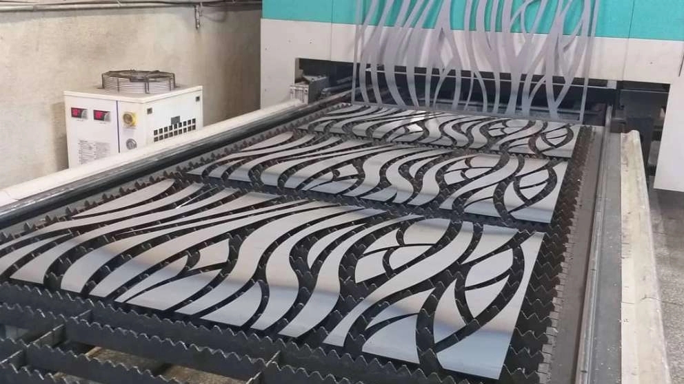 برش لیزری و حک و هر آنچه باید درباره آن بدانید