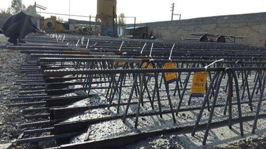 آشنایی با تیرچه کرومیت و اجزای تشکیل دهنده آن