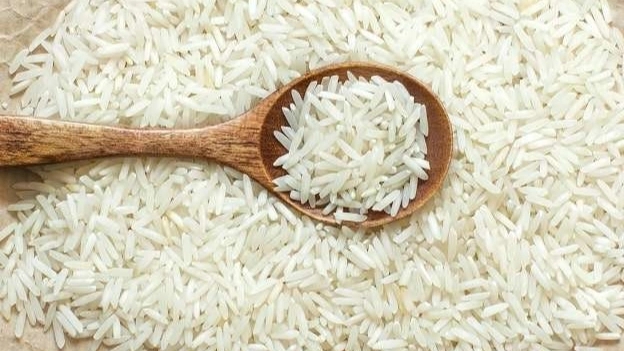بررسی ۶ تفاوت برنج ایرانی و خارجی | کدام بهتر است؟