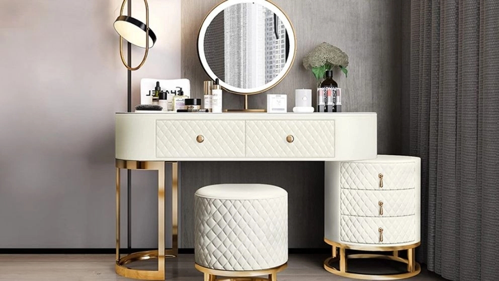 نگهداری میز کنسول