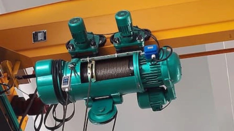 خرید و فروش و تعمیرات وینچ بالابر گیربکس گروه صنعتی مهندسی آریان صنعت در تهران