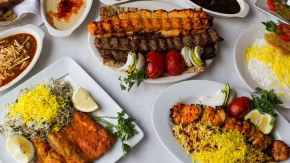 رستوران خان بابا در گلستان علی آباد کتول