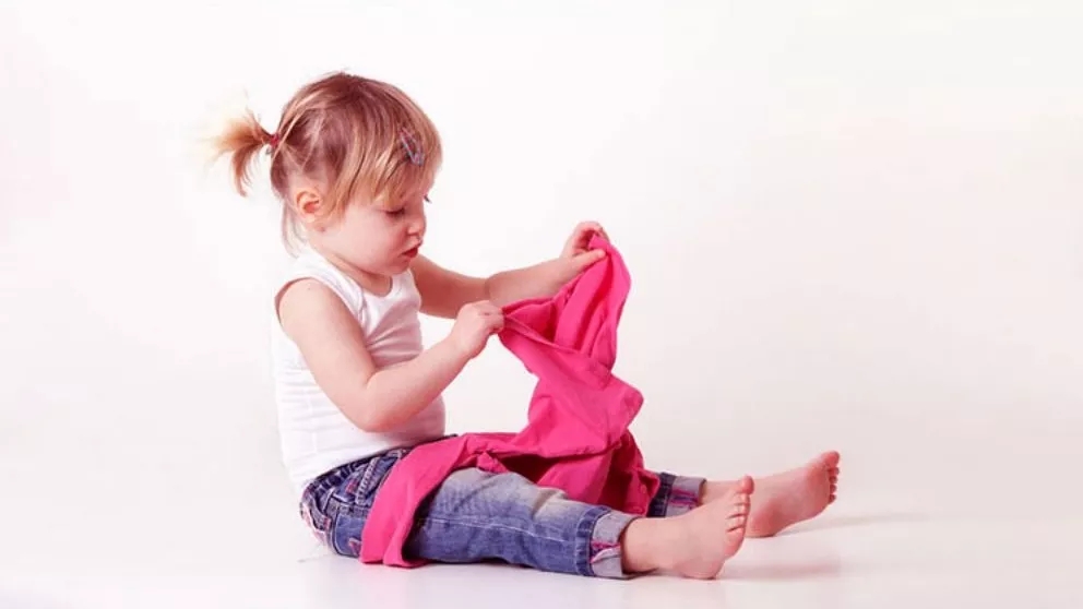 چه پارچه ای برای لباس کودک مناسب است؟