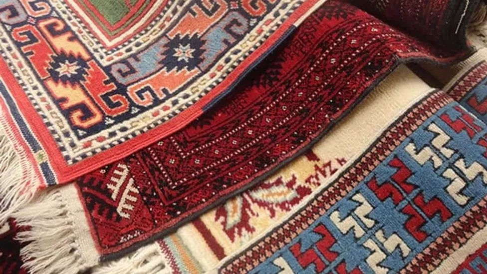 تفاوت گلیم ساده با گلیم فرش چیست؟