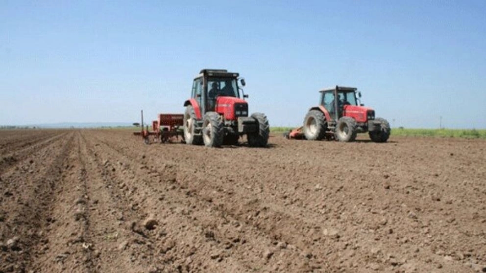 کارکرد و مزایای استفاده از ماشین آلات کشاورزی