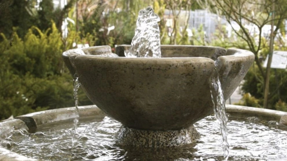 نحوه مراقبت و نگهداری از آبنما