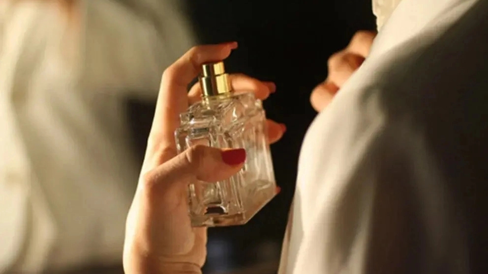 ترفند هایی برای افزایش ماندگاری بوی عطر و ادکلن