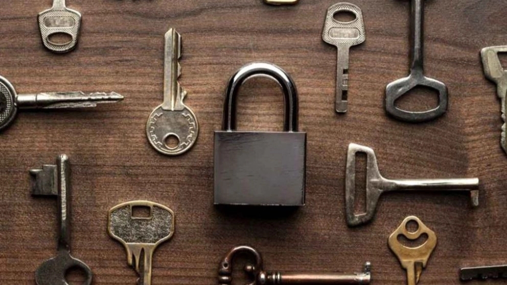 تجهیزات مورد نیاز برای کلید سازی