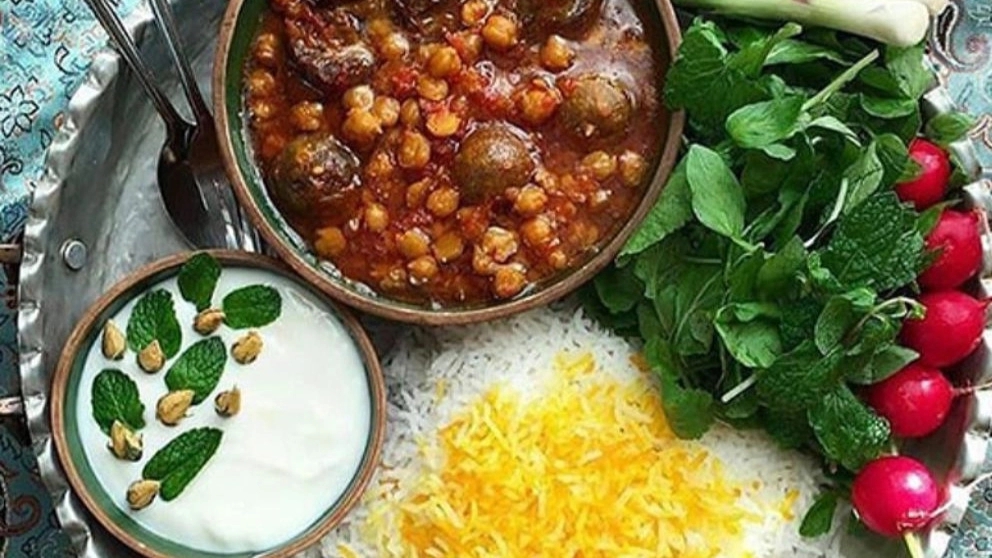 معرفی انواع غذای محلی یزد برای تجربه طعمی متفاوت‌تر از همیشه