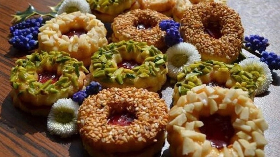 شیرینی عسلی شهدابه در مشهد