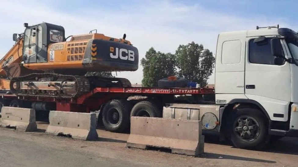 حمل و نقل بارهای ترافیکی کمرشکن افشار در همدان