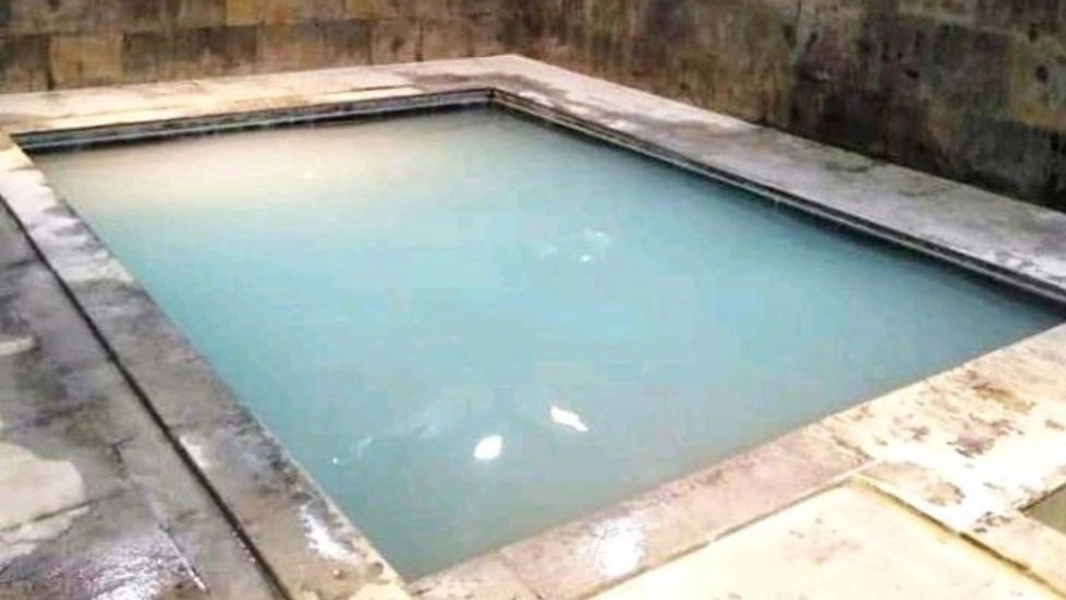 چشمه آب گرم معدنی موزه مادرشاه سابق در رامسر