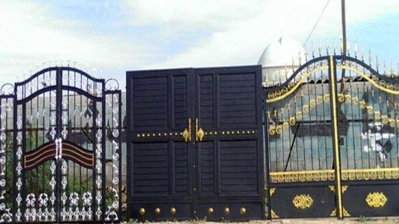 جوشکاری ساختمان و آهنگری درب و پنجره موسوی در قم