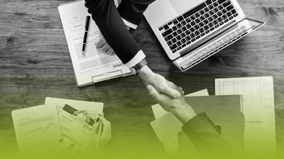 پیمانکار کیست و چه وظایفی دارد؟