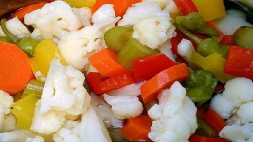نکات مهم در طرز نگهداری ترشی