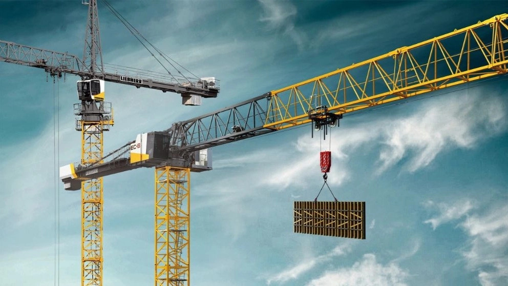 تاور کرین ریلی در کدام صنایع مورد استفاده قرار می گیرد؟