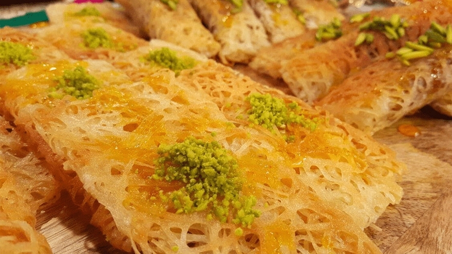 تاریخچه رشته خشکار گیلانی !