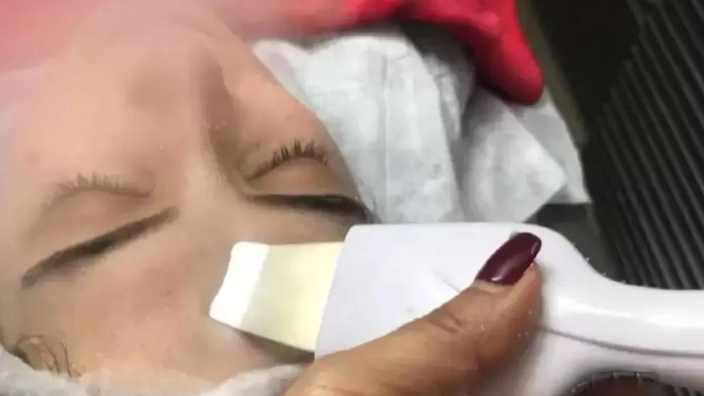 آموزشگاه و سالن زیبایی ثمیلا در آمل