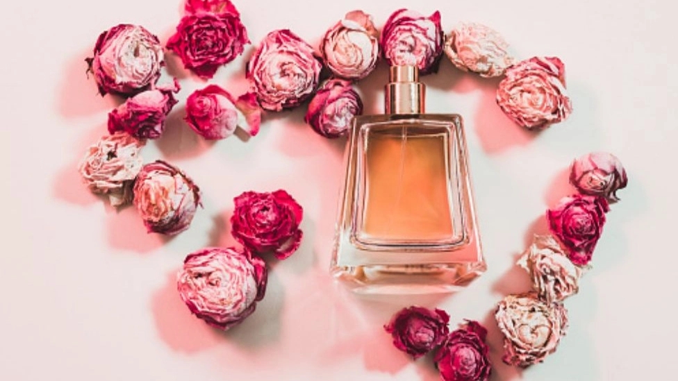اولین عطر دنیا چه زمانی اختراع شد؟