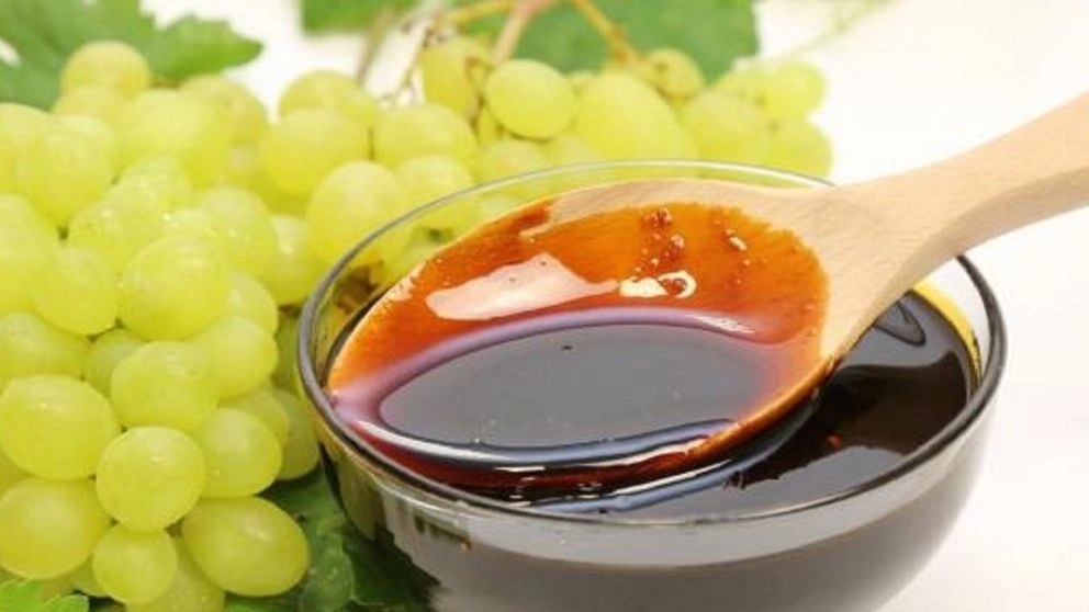 ویژگی های شیره انگور اصل