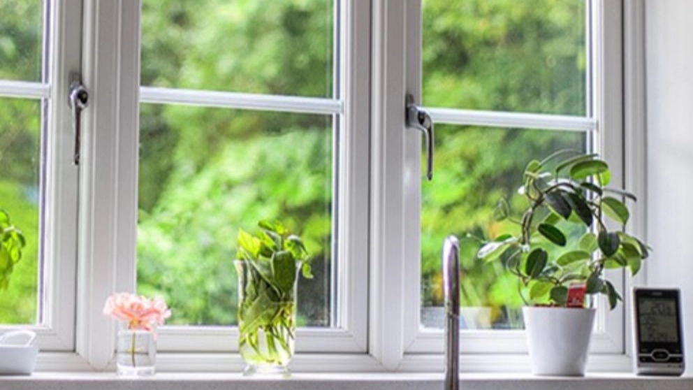 مقایسه درب و پنجره دو جداره UPVC و آلومینیوم