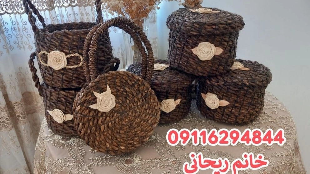 صنایع دستی رنگی بافت سریس، تولید کیف و خمره و باکس ریحانی در خمام رشت