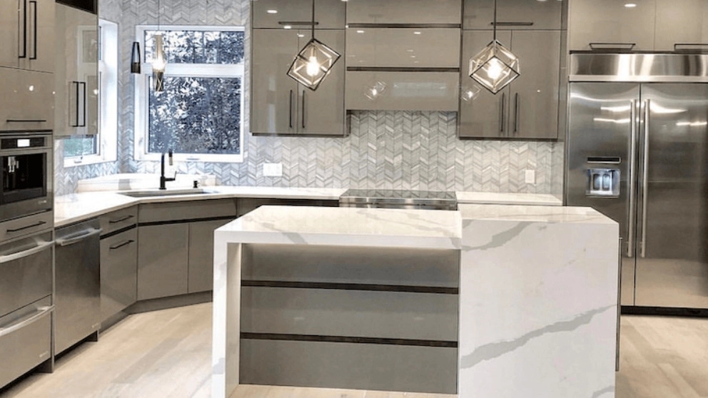 مزایای کابینت های گلاس