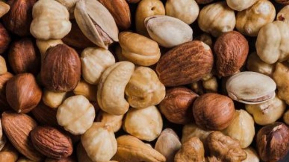بررسی 4 نوع خشکبار معروف