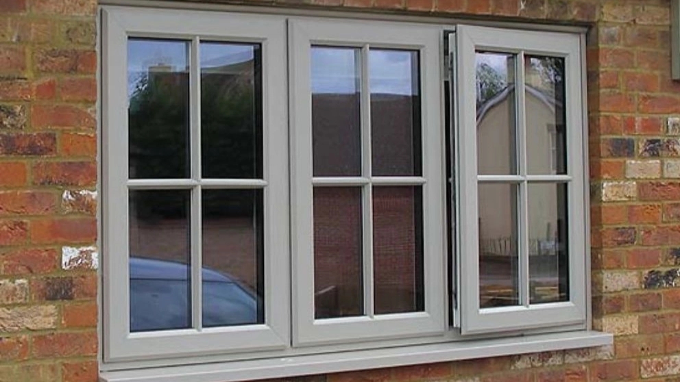 آشنایی با انواع درب و پنجره UPVC