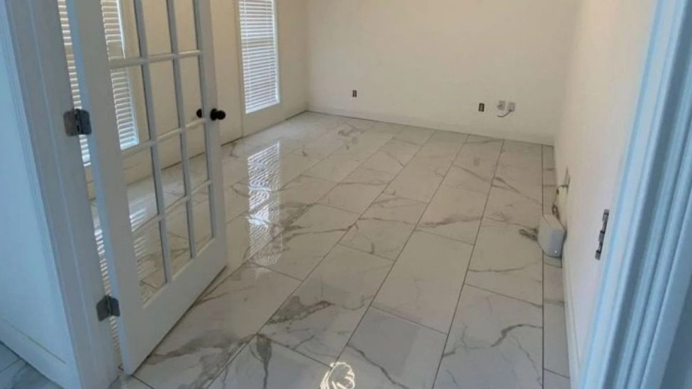 مهم ترین مزایای استفاده از سرامیک در ساخت کف منزل