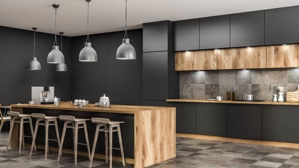 چه جنس کابینتی برای آشپزخانه من مناسب است؟