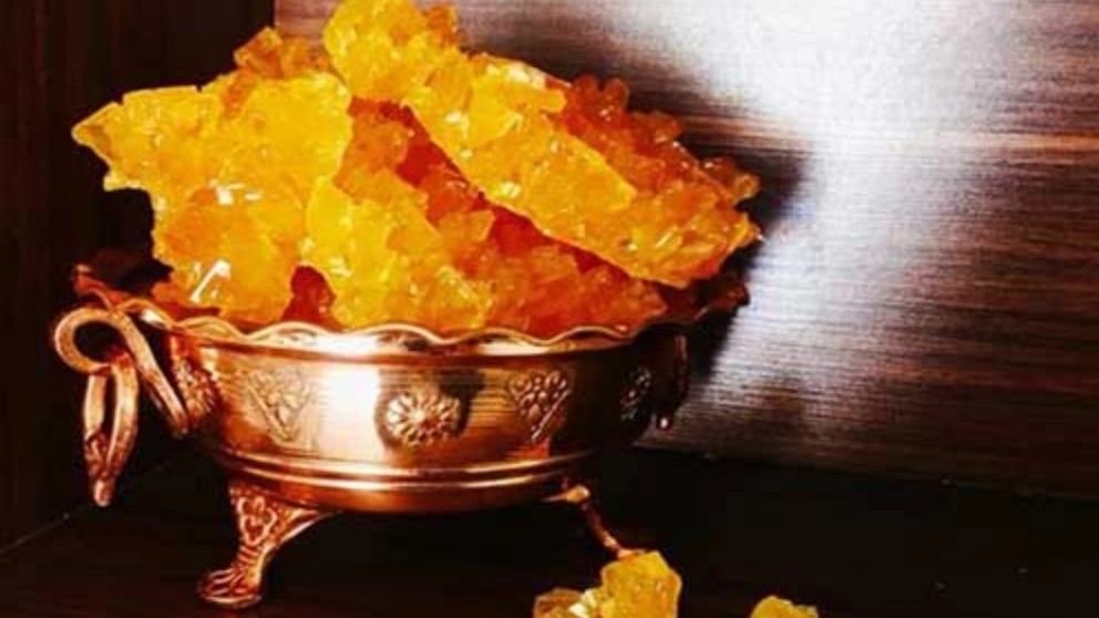 انواع ویژگی‌ نبات زعفرانی
