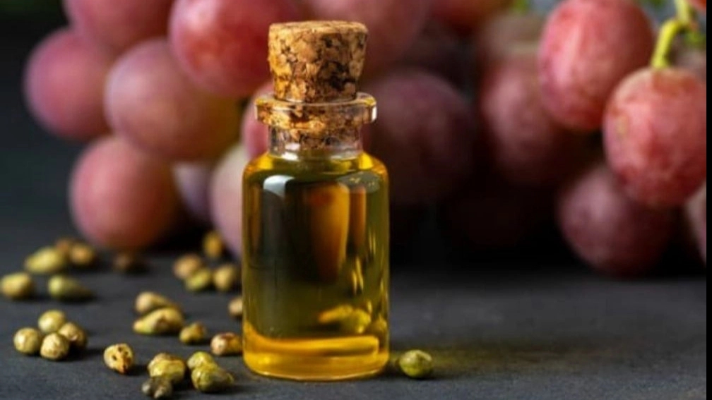 خواص روغن هسته انگور