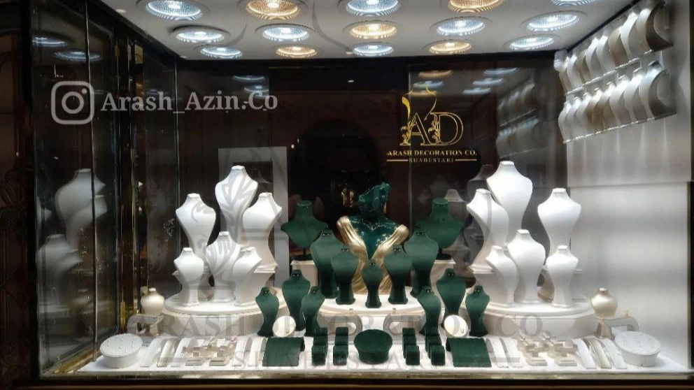 گروه تولیدی آرش آذین ، دکوراسیون طلا و جواهرات در تهران