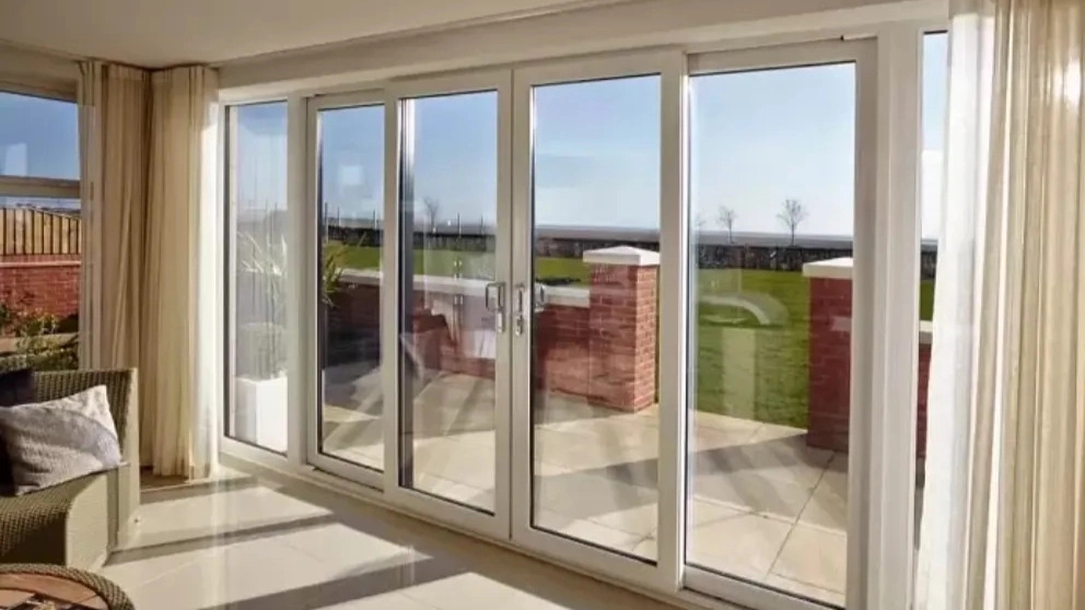 تفاوت پنجره دوجداره upvc و pvc