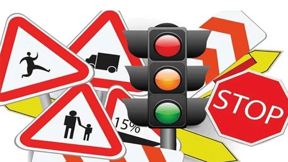 کاربرد تجهیزات ترافیکی چیست