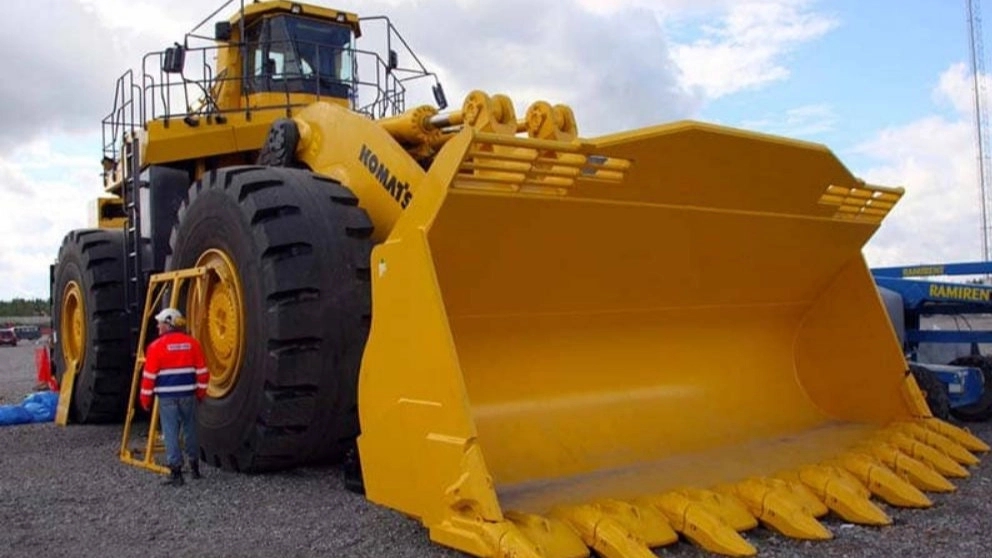 لودر ( Loader ) چست؟؟