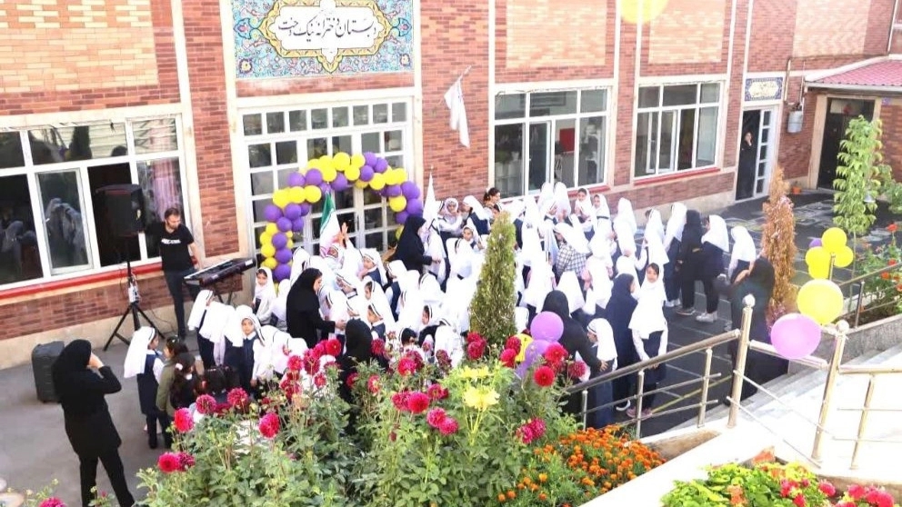 دبستان نیک دخت در تبریز