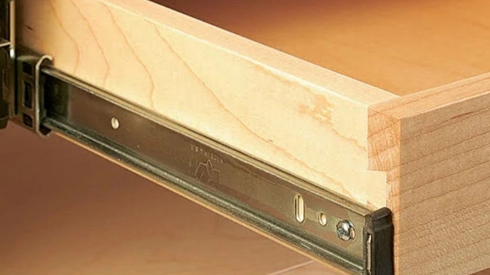 معرفی انواع یراق کابینت