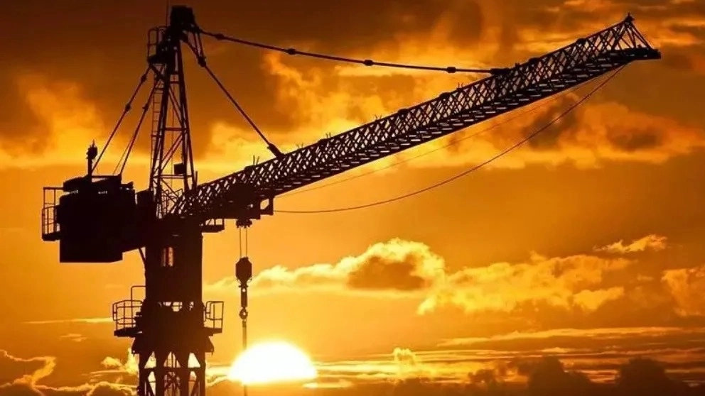 تاورکرین فارات وحید علی چی، مونتاژ و تعمیر تاورکرین و آسانسور کارگاهی در یزد
