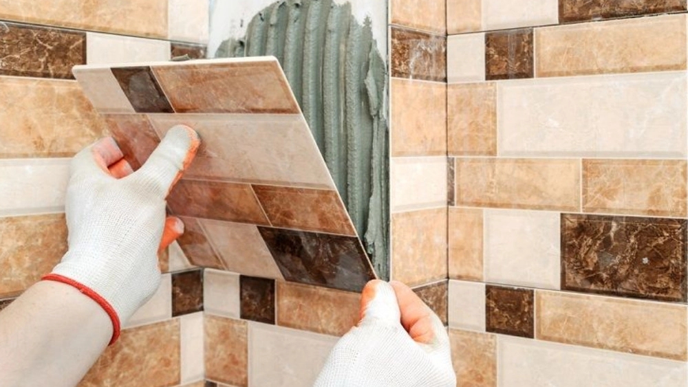 کاشی کاری مظفری، اجرای انواع کاشی و سرامیک در لاهیجان