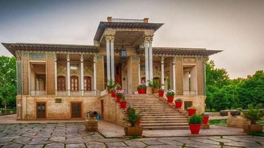 سنگ تراشی و حجاری پردیس cnc، اجرای نمای سنتی در اصفهان