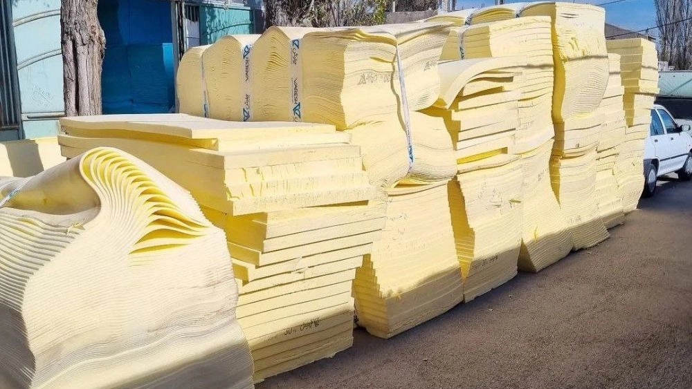 ابزار برتر، پخش فوم اسفنج و ابزار یراق مبلمان در اردبیل