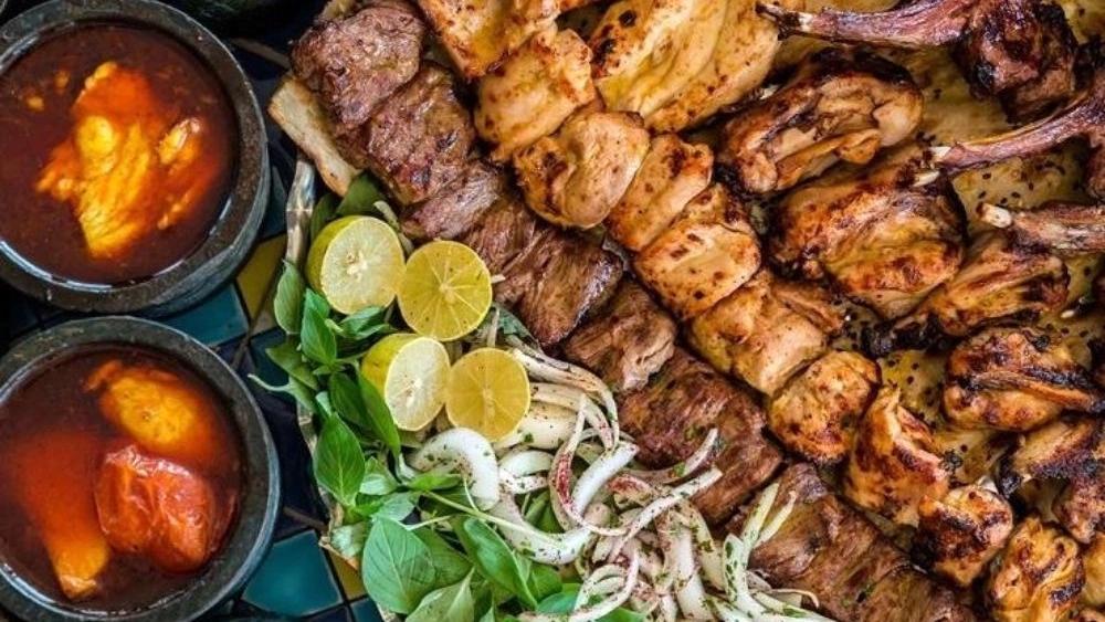 رستوران کوروش در نوشهر